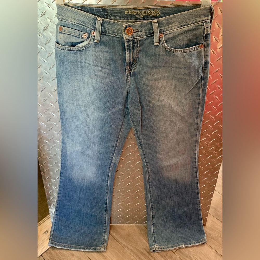 American eagle size 6 short